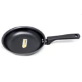 Zanussi kerámia bevonatú serpenyő 24 cm VERONA ZCF43434CF