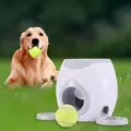 Jutalomfalat adagoló interaktív fejlesztő játék kutyáknak, 2 db teniszlabdával