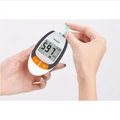 Digitális vércukorszint mérő készlet 50 db tesztcsíkkal és lándzsával, műanyag tárolóval