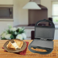 Royalty Line elektromos grill és szendvics sütő 750W teljesítmény, fekete Royalty Line elektromos grill és szendvics sütő 750W teljesítmény, fekete