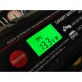 Straus digitális intelligens autós-motoros akkumulátor töltő, 8A, 6V és 12V Straus digitális intelligens autós-motoros akkumulátor töltő, 8A, 6V és 12V