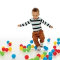 Műanyag labdák vidám színekben, játszósátorba, járókába, 6,5 cm-es, 100 db-os szett hálóban