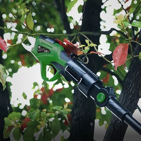 Elite Electronics® akkumulátoros magassági metszőolló és ágvágó, 3.6V, Li-Ion akkuval, töltővel + 1,8 m toldószár