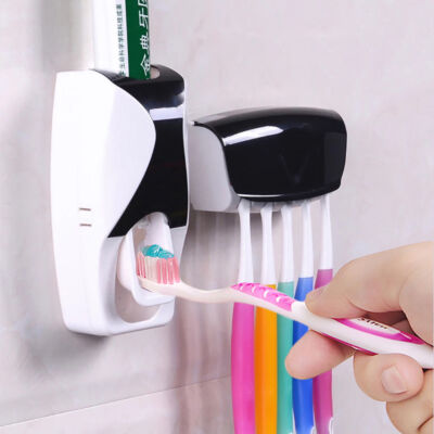 Falra szerelhető fogkrém adagoló és családi fogkefe tartó