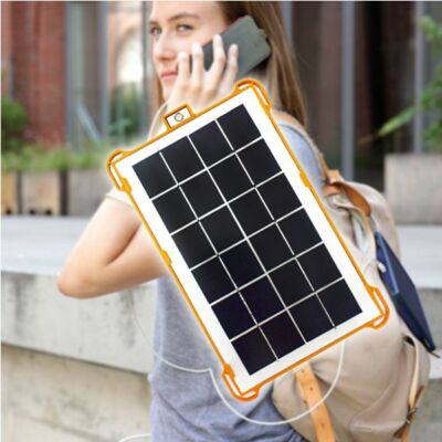 Hordozható napelemes töltő, PowerBank beépített LED lámpával, 4500 mAh