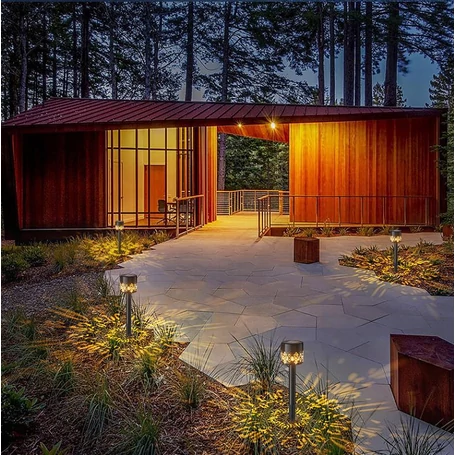 Melegfehér fényű napelemes LED kerti hangulatvilágítás, 30 cm, 2db