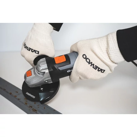 Daewoo sarokcsiszoló 125mm tárcsákhoz, 900W teljesítménnyel, DAAG125-90Y