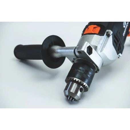 Daewoo elektromos ütvefúró, fúrógép 950W teljesítménnyel, DAID950Y