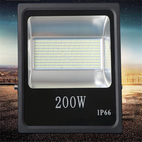 SMD LED reflektor, 200W teljesítménnyel, 18000 lumen