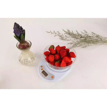 Tidal digitális konyhai mérleg mérőedénnyel, 7 kg