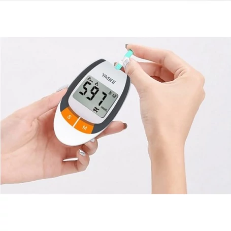 Digitális vércukorszint mérő készlet 50 db tesztcsíkkal és lándzsával, műanyag tárolóval