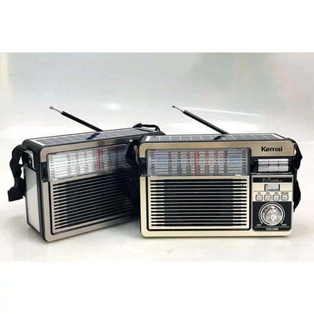 Hordozható akkumulátoros napelemes rádió, beépített LED lámpával és Bluetooth kapcsolattal, ezüst