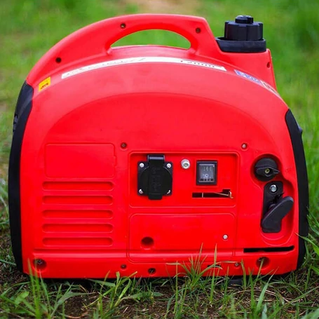 Értékcsökkent - PowerTech PT2000 benzinmotoros inverteres aggregátor, generátor, áramfejlesztő, 2000W