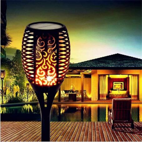 Napelemes, lángokat imitáló LED fáklya, talajba szúrható szolár lámpa, 78 cm