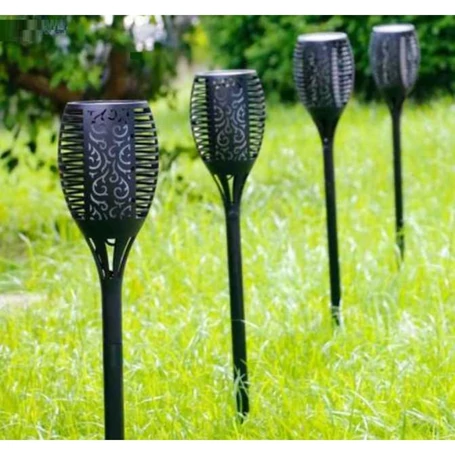 Napelemes, lángokat imitáló LED fáklya, talajba szúrható szolár lámpa, 58 cm