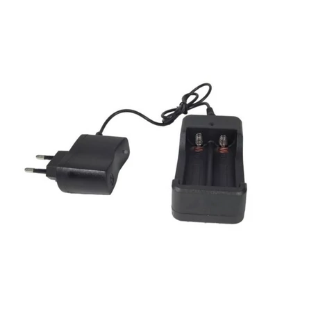 Fémházas multifunkciós akkus taktikai zseblámpa, fegyverlámpa készlet