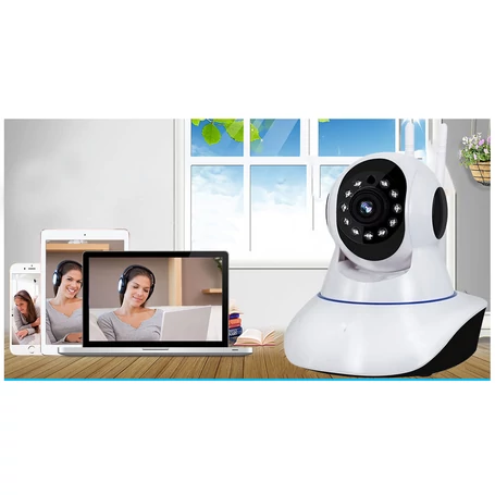 Távolról vezérelhető éjjellátó WiFi IP HD kamera forgatható és dönthető fejjel