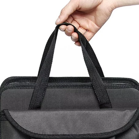 Többrekeszes tároló csomagtartóba hőtartó rekesszel, fekete