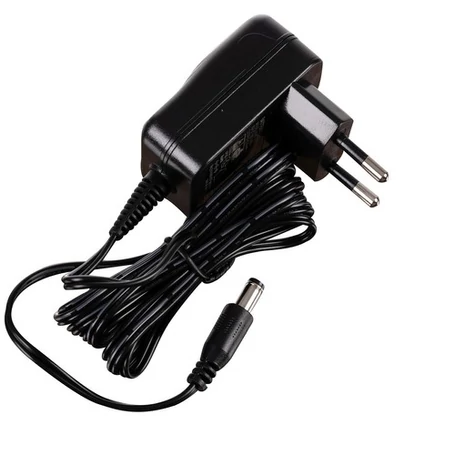 Elektronikus darts tábla digitális eredményjelzővel, 6 db nyíllal, 24 db dartsheggyel, hálózati adapterrel