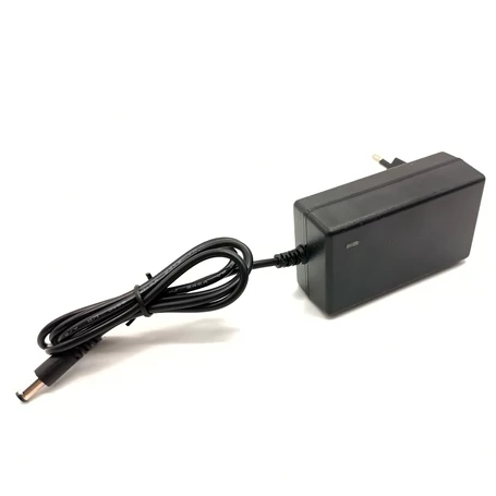 Elite® 20V-os Li-ion akku töltőadapter, AC 100-240V, 50-60 Hz, DC 20V,1A, KPY-002