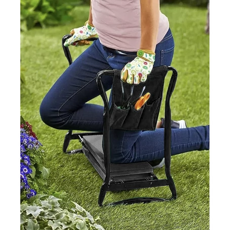 ​Összecsukható kerti térdelő kapaszkodóval, sámlivá és székké alakítható, kerti szerszámokkal és szerszámtartóval, fekete