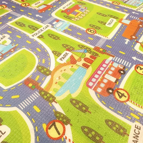 Kétoldalas játszószőnyeg, városi úthálózat és erdei állatvilág mintával, 145×180 cm
