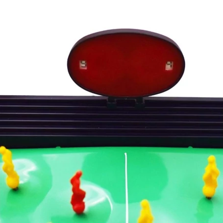 Asztali, rugós focikészlet, eredményjelzővel, társasjáték, 2 csapat, 2 db labdával