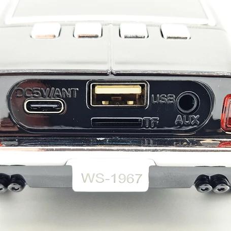 WSTER 1967-es Ford Mustang fastback formájú Bluetooth hangszóró, USB port, TF kártyahely, fekete