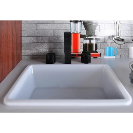 Fából készült játékkonyha, hang- és fényeffektekkel, izgalmas kiegészítőkkel, 80x80x24cm méretben, barna-fehér