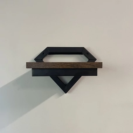 Loft stílusú falra akasztható fém kis polc, virágtartó, fa lappal, fekete-barna