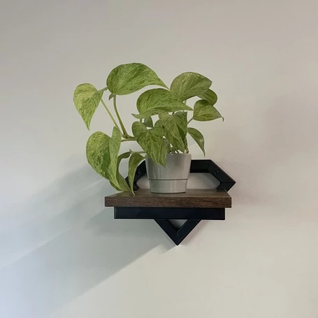 Loft stílusú falra akasztható fém kis polc, virágtartó, fa lappal, fekete-barna