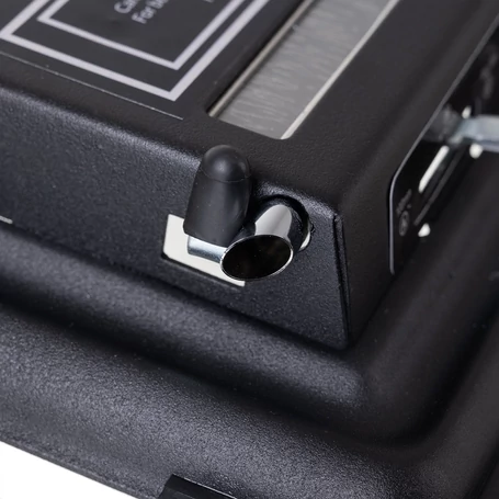 Dugattyús, kézi cigarettatöltő és cigarettasodró készülék, háromféle hüvelyhez, fekete